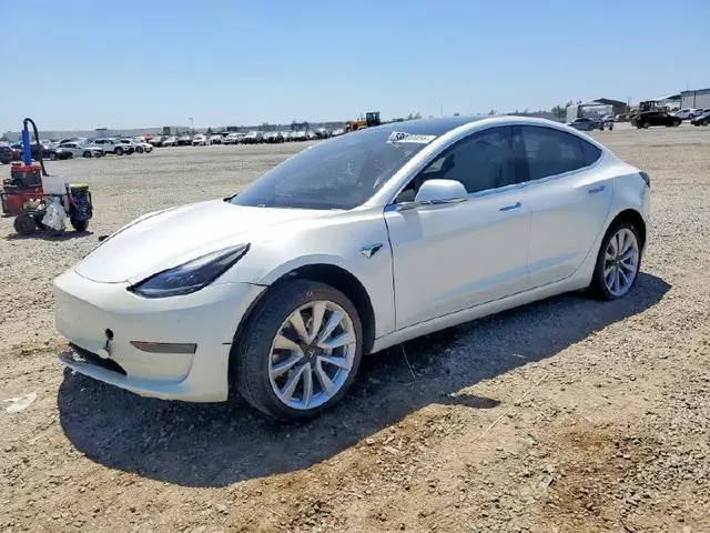 TESLA MODEL 3 2019