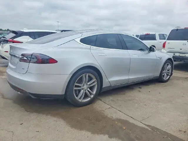 TESLA MODEL S 2013