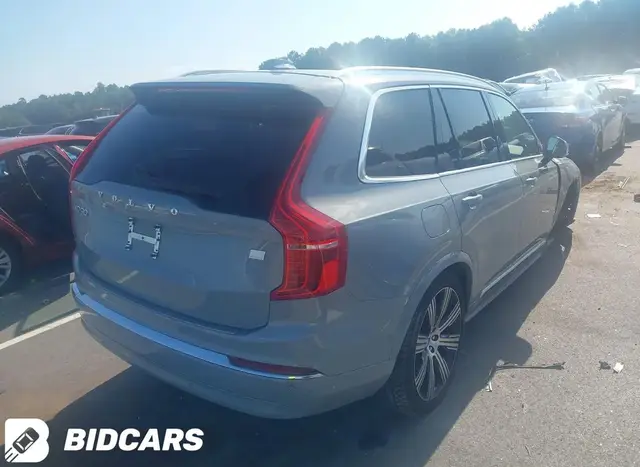 VOLVO XC90 T8 PLUS BRIGHT THEME 7-SEATER 2024