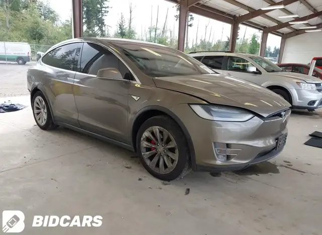 TESLA MODEL X 2016