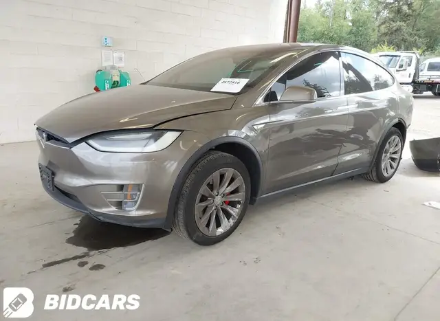 TESLA MODEL X 2016