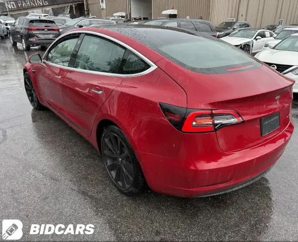 TESLA MODEL 3 2019