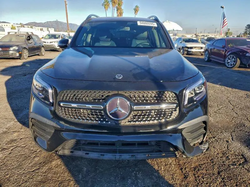 MERCEDES-BENZ GLB-CLASS 2023