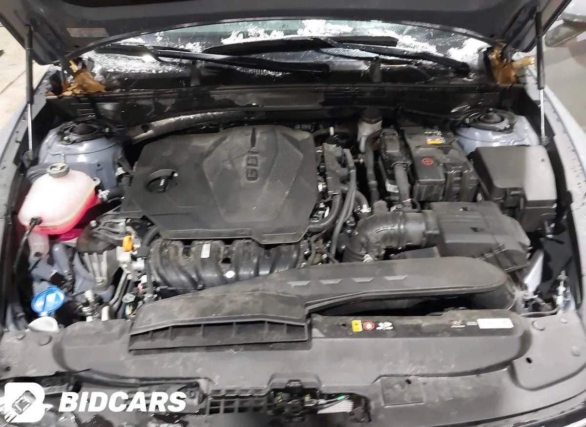 HYUNDAI SONATA SEL 2025