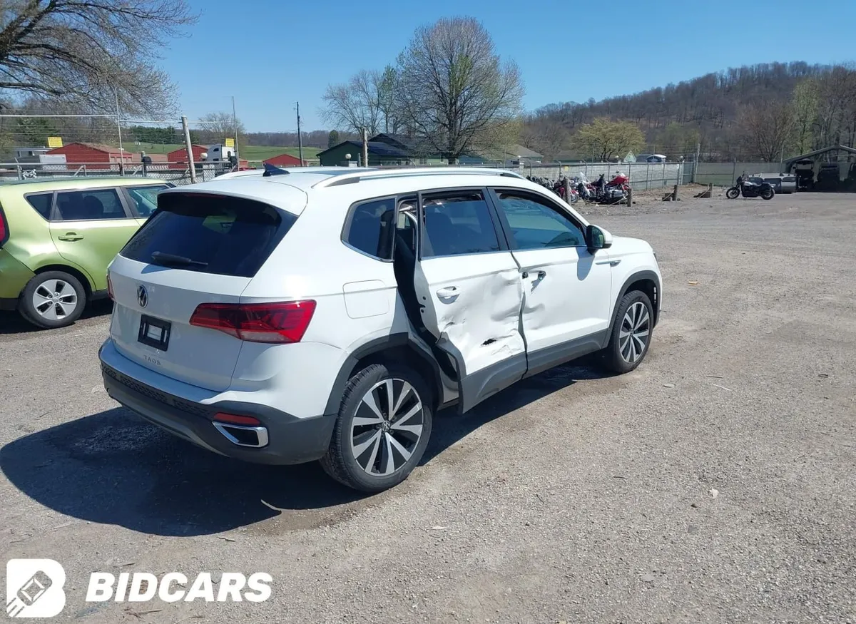 VOLKSWAGEN TAOS 1.5T SE 2022