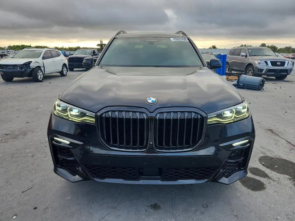 BMW X7 XDRIVE40I 2021