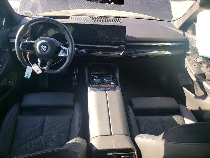 BMW 540 XI 2025