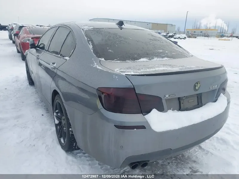 BMW 528I XDRIVE 2016
