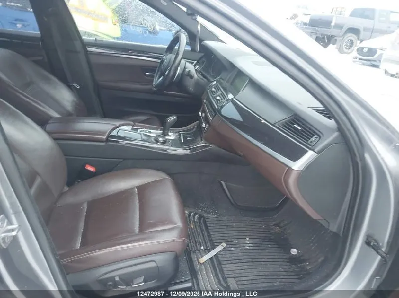 BMW 528I XDRIVE 2016