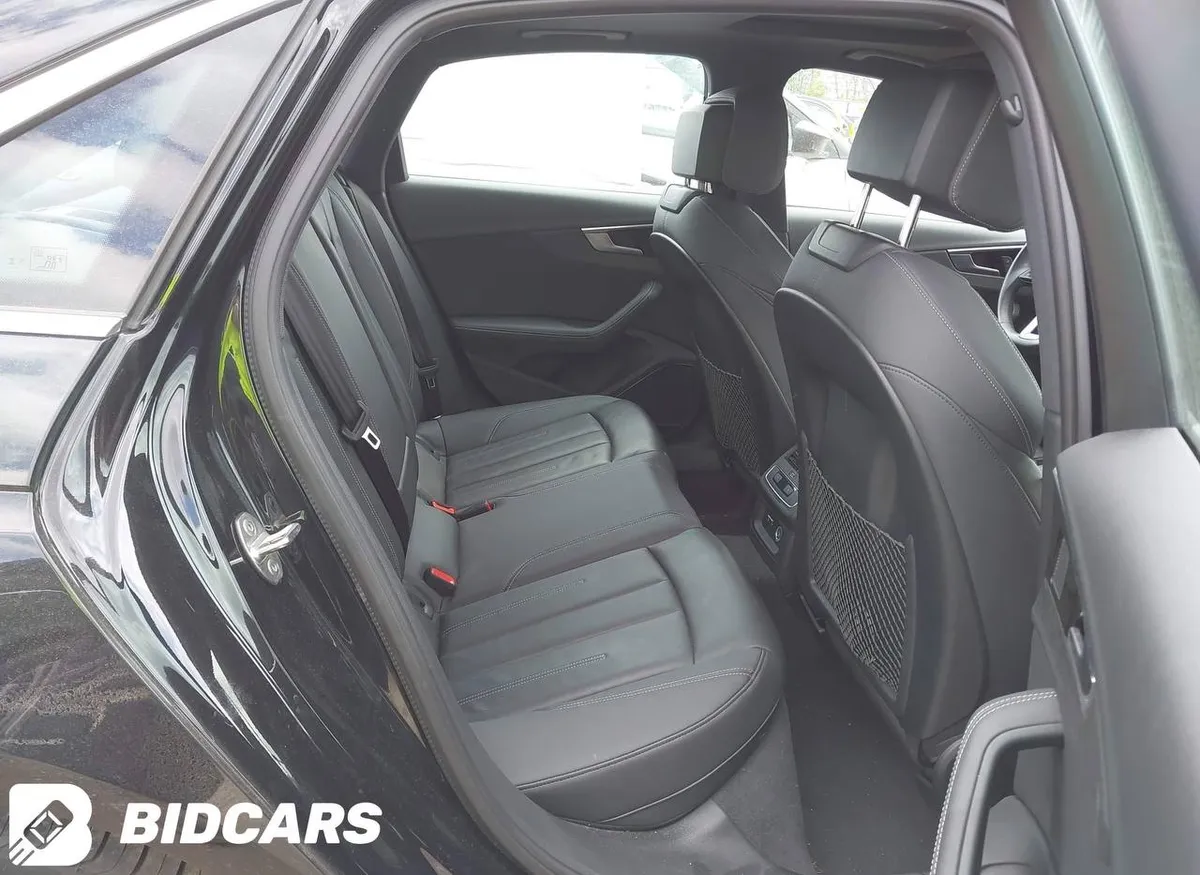 AUDI A4 PREMIUM PLUS 45 TFSI S LINE QUATTRO S TRONIC 2024