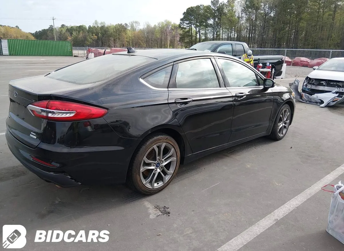FORD FUSION SEL 2020