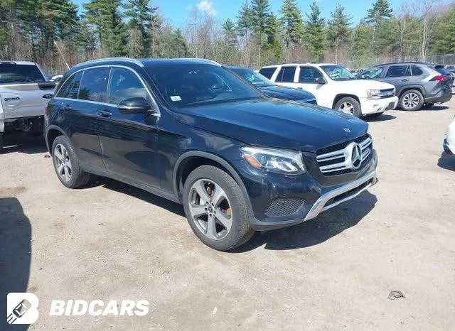 MERCEDES-BENZ GLC 300 2026