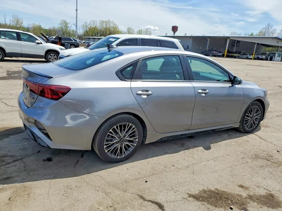 KIA FORTE GT-LINE 2023