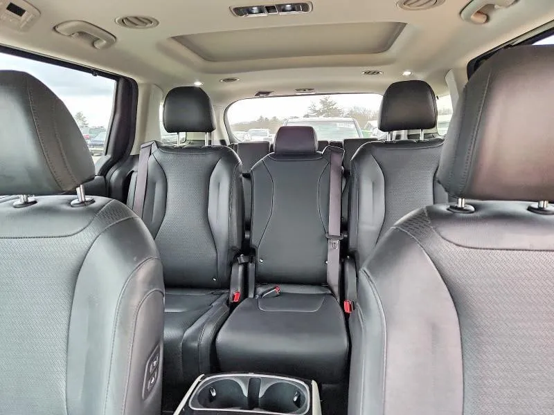 KIA CARNIVAL SX PRESTIGE 2023
