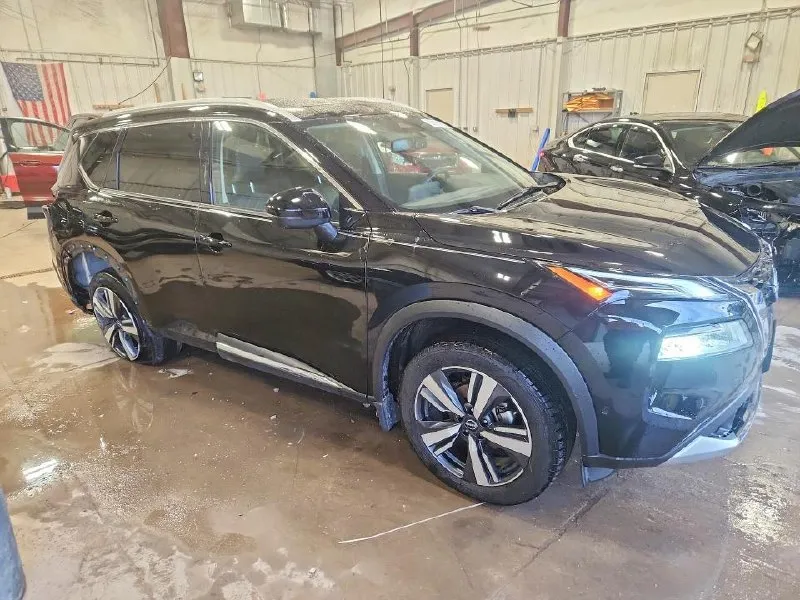 NISSAN ROGUE PLATINUM 2023