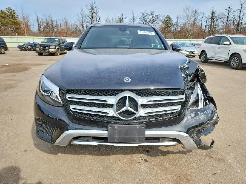 MERCEDES-BENZ GLC 300 4MATIC 2019