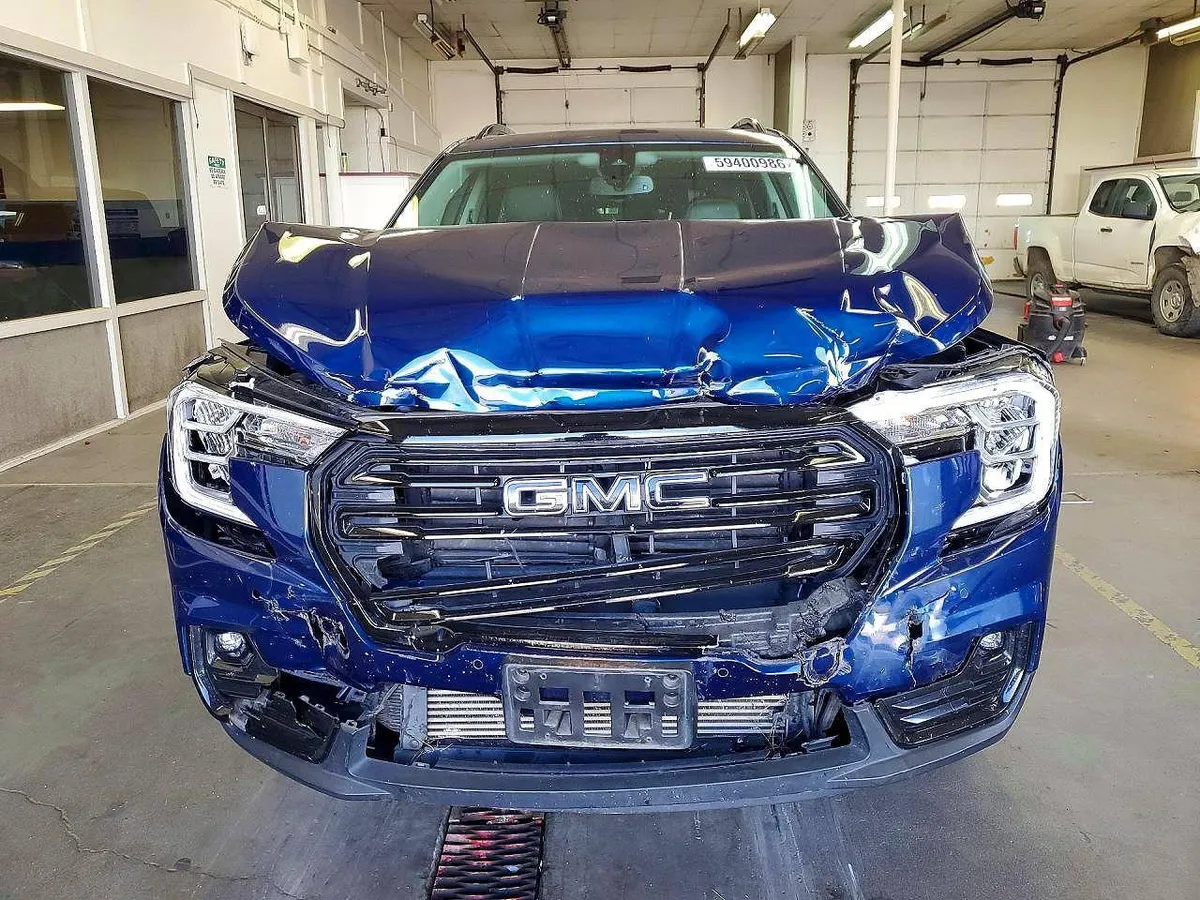 GMC TERRAIN SLT 2022