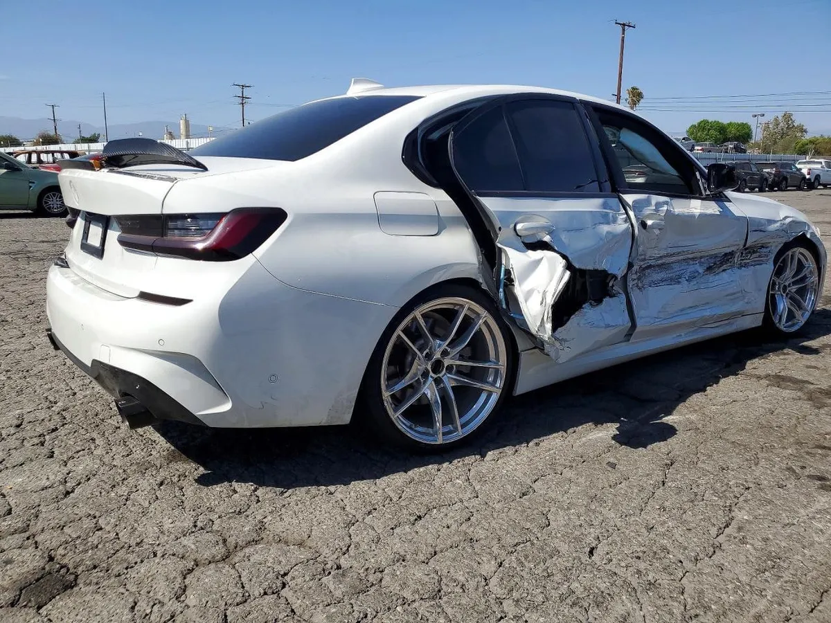 BMW 330I 2021