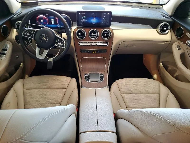 MERCEDES-BENZ GLC 300 4MATIC 2020