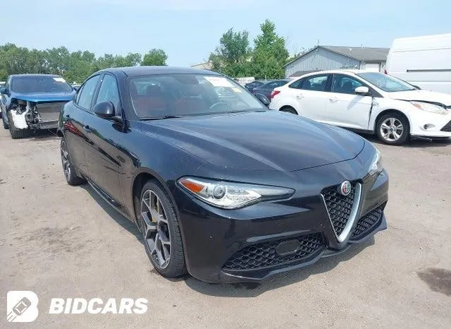 ALFA ROMEO GIULIA SPORT AWD 2018