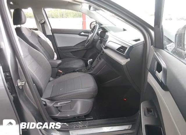 VOLKSWAGEN TAOS 1.5T SE 2024