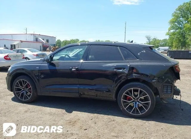 AUDI Q8 PREMIUM PLUS 55 TFSI QUATTRO TIPTRONIC 2022