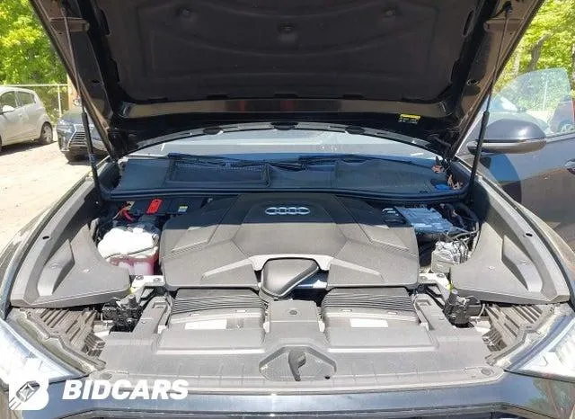 AUDI Q8 PREMIUM PLUS 55 TFSI QUATTRO TIPTRONIC 2022