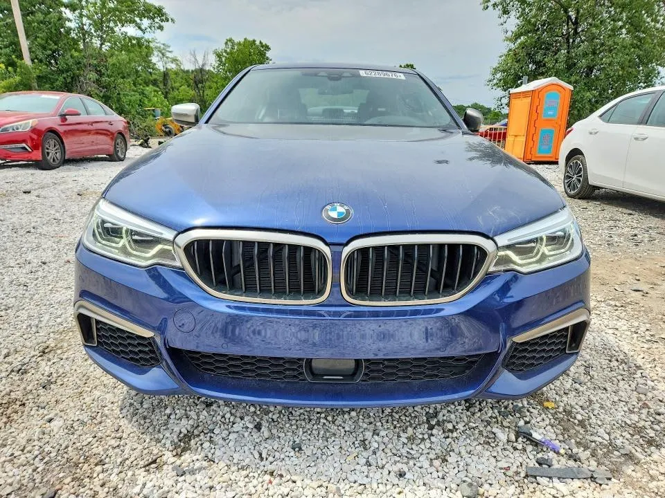 BMW M550XI 2017