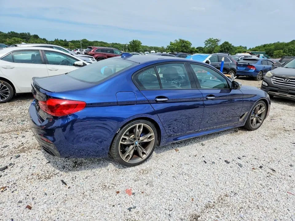 BMW M550XI 2017