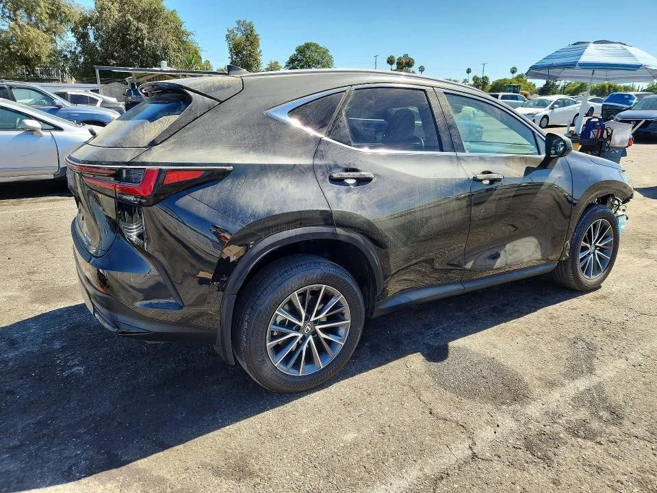 LEXUS NX PREMIUM 2023