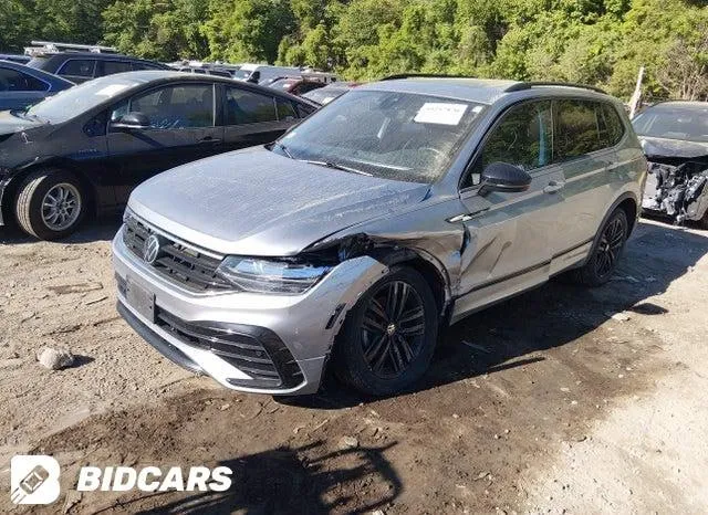 VOLKSWAGEN TIGUAN 2.0T SE R-LINE BLACK 2021