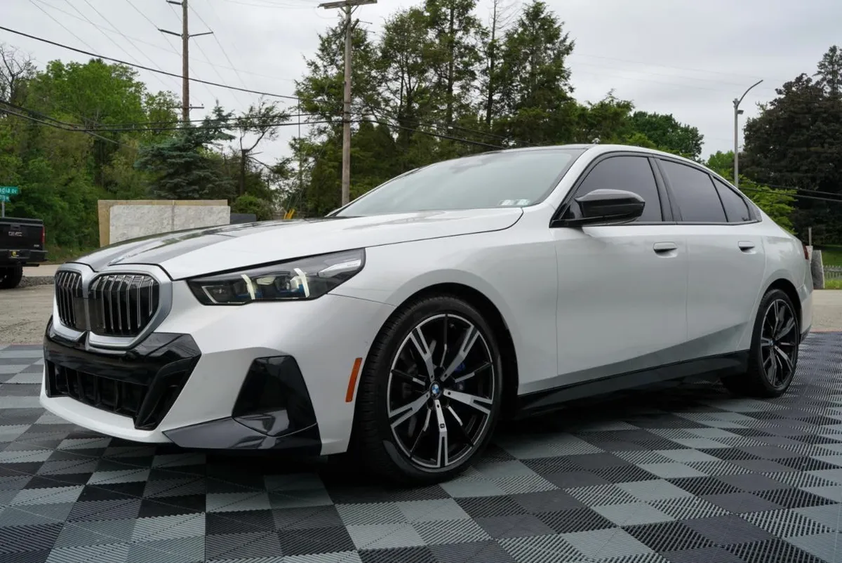 BMW 5 SERIES SEDAN 540I 2024