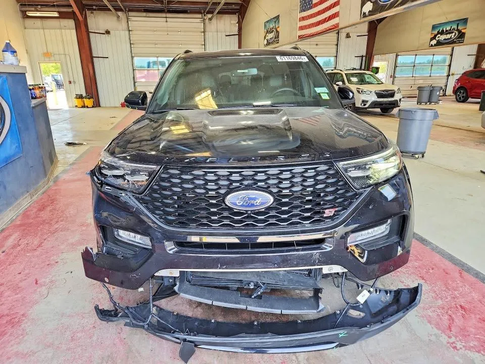 FORD EXPLORER ST 2023