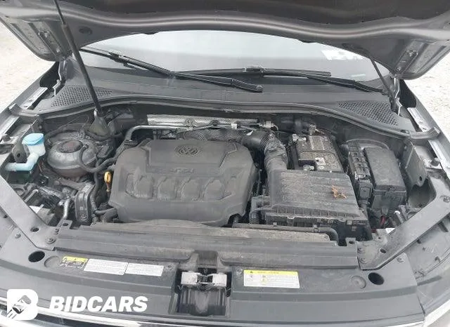 VOLKSWAGEN TIGUAN 2.0T SE 2021
