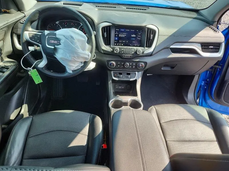 GMC TERRAIN SLT 2024