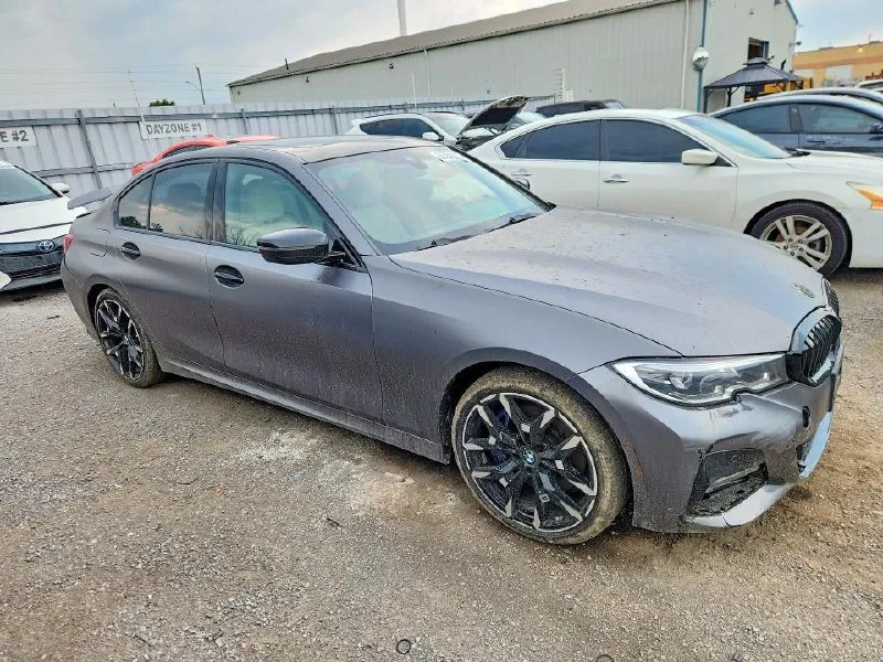 BMW 330I 2021