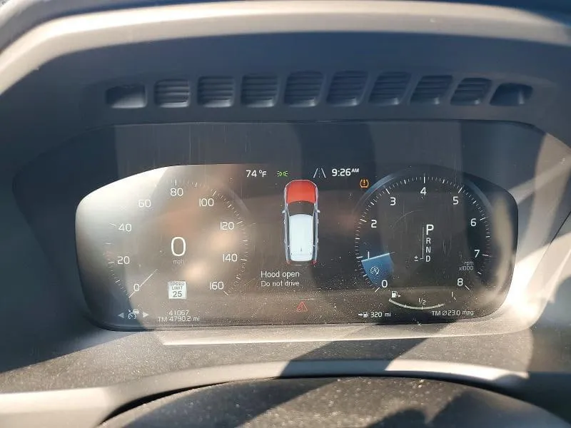 VOLVO XC90 T6 MOMENTUM 2022