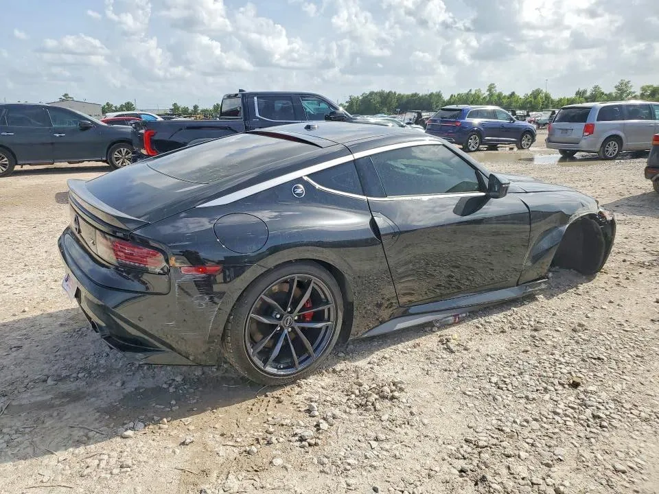 NISSAN Z PERFORMANCE 2024