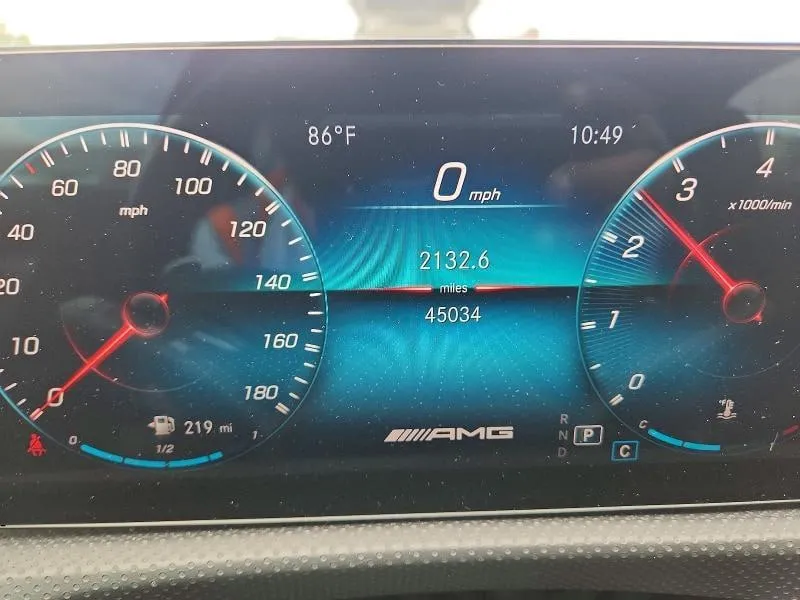 MERCEDES-BENZ A-CLASS 35 AMG 2021