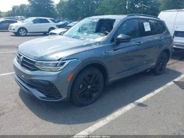 VOLKSWAGEN TIGUAN 2022