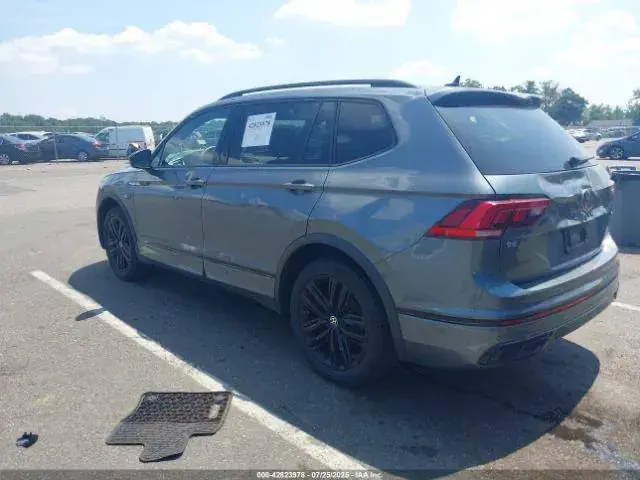 VOLKSWAGEN TIGUAN 2022