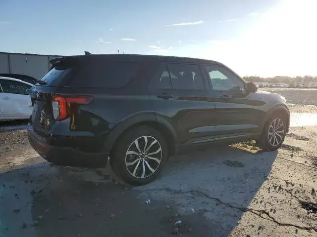 FORD EXPLORER XLT 2022