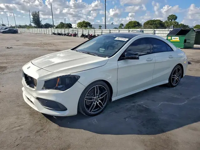 MERCEDES-BENZ CLA-CLASS 2017