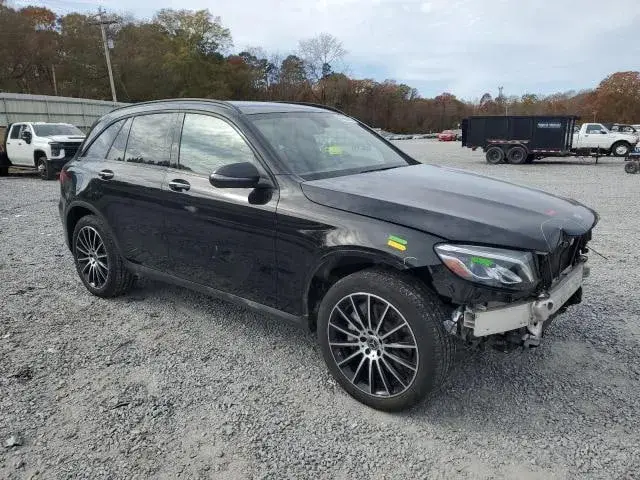 MERCEDES-BENZ GLC-CLASS 2019