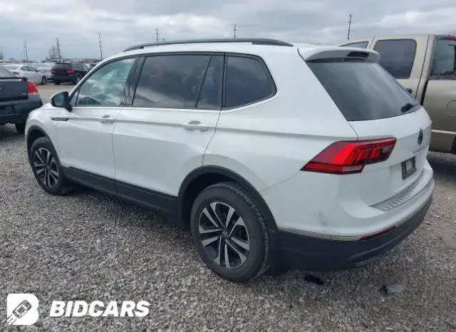 VOLKSWAGEN TIGUAN 2022