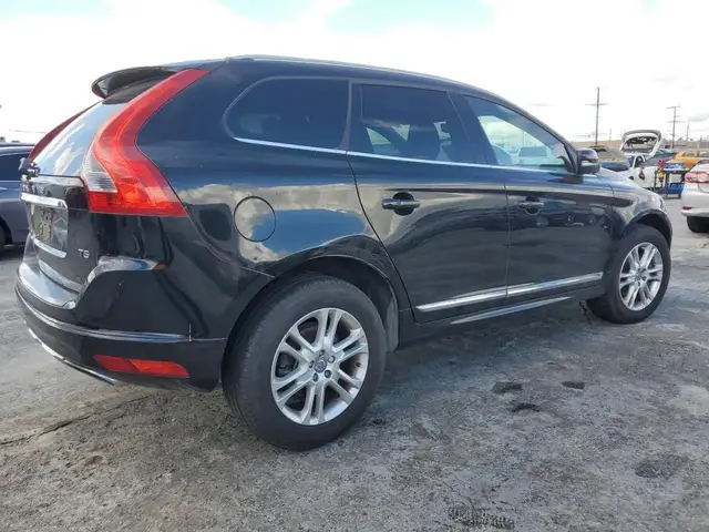 VOLVO XC60 2015