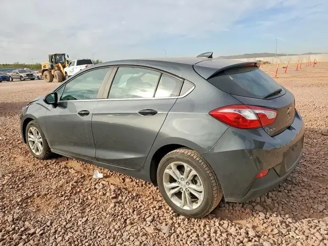 CHEVROLET CRUZE 2017