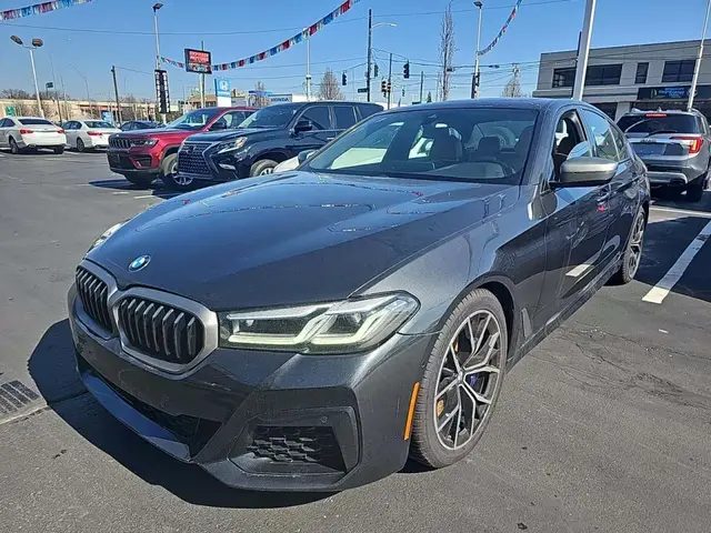 BMW 5 SERIES SEDAN M550I 2022