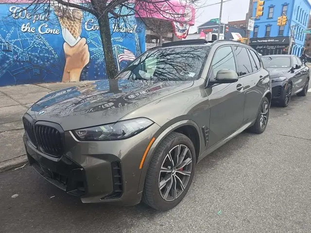BMW X5 SPORTS ACTIVITY VEHICLE 2024