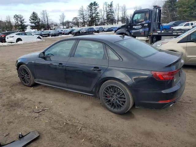 AUDI A4 2018
